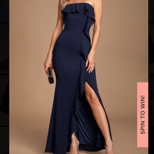 Lulu’s Navy Strapless Dress